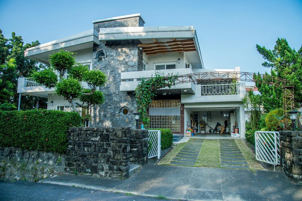 Mountain Homestay 6-8人包棟民宿 新化区 エクステリア 写真